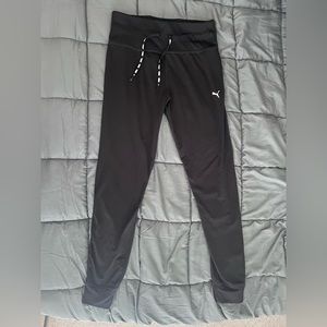 Kid’s medium PUMA pants good condition